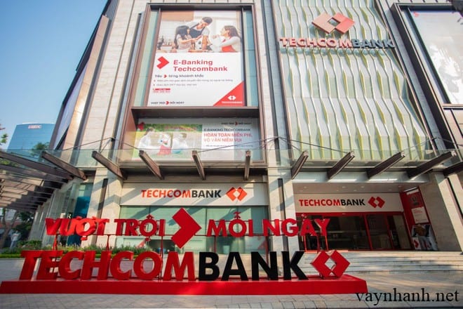 Giờ làm việc ngân hàng Techcombank, có làm việc thứ 7 không
